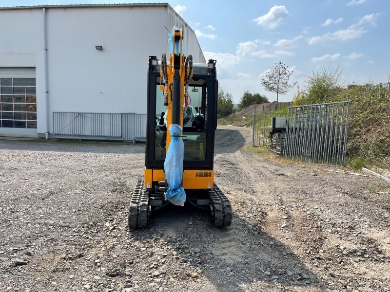 jcb mini pelle 19 C1 de face