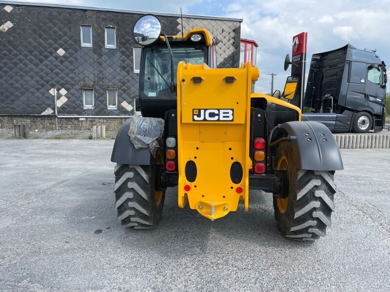 JCB 535-95 arrière